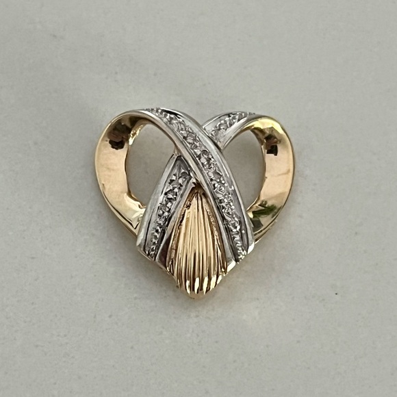 Solid 14k Gold Heart Slide Pendant with Diamonds 4.1 g - Picture 1 of 6